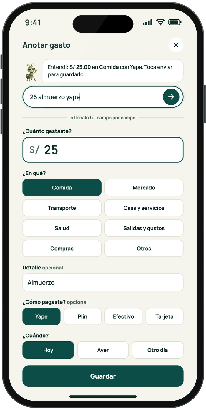 Celular anotando un gasto con el mensaje 25 almuerzo yape